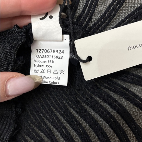 Women’s viral black ripped Commense top - Picture 4 of 5